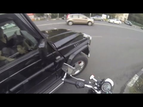Perempuan Ini Badass, Tetapi Kita Akan Suka Pada Dia