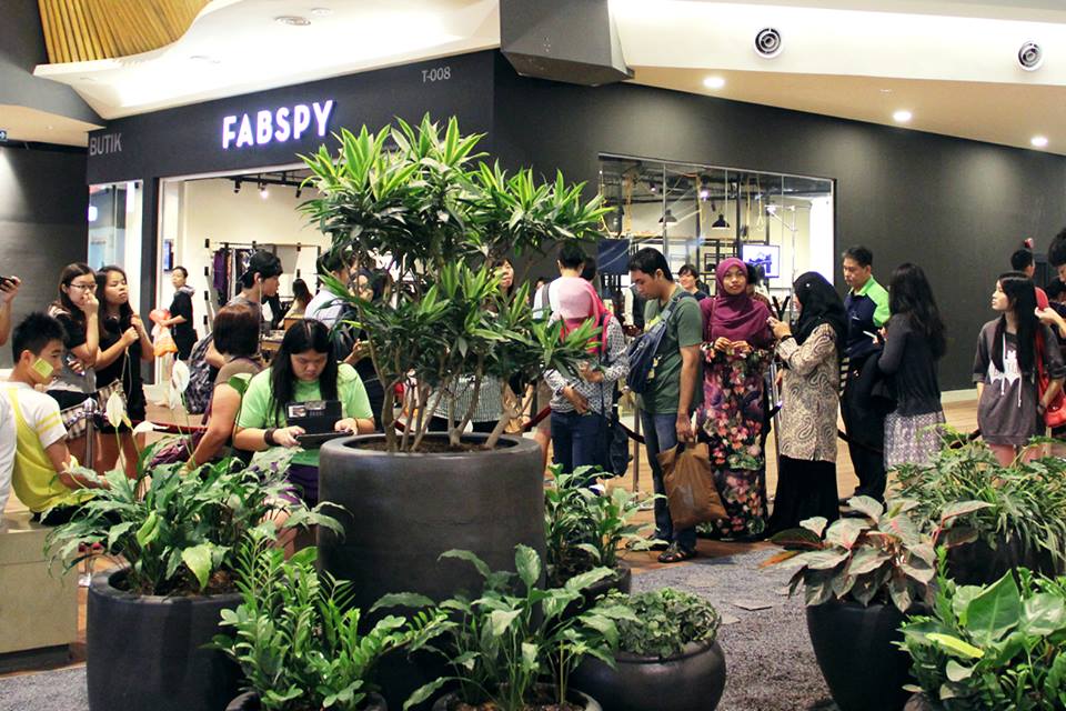Ramai Sanggup Beratur Panjang Di Mid Valley Megamall Kerana Hidangan Unik Restoran Ini