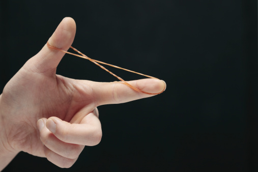 19 Kegunaan Lain Getah Pengikat Rambut. #4 Solusi Mudah Untuk Seluar Yang Ketat Di Pinggang