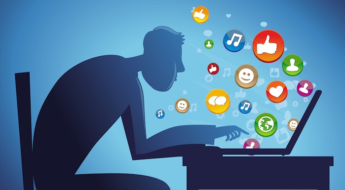10 Ragam Pengguna Facebook Versi Malaysia