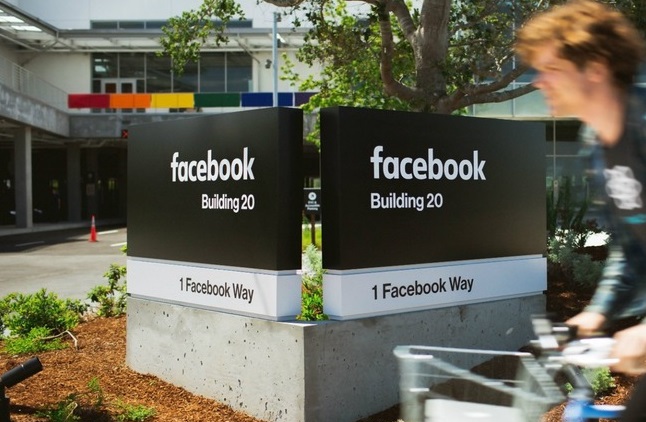 Tiada Siapa Perasan Facebook Ubah Logo Mereka