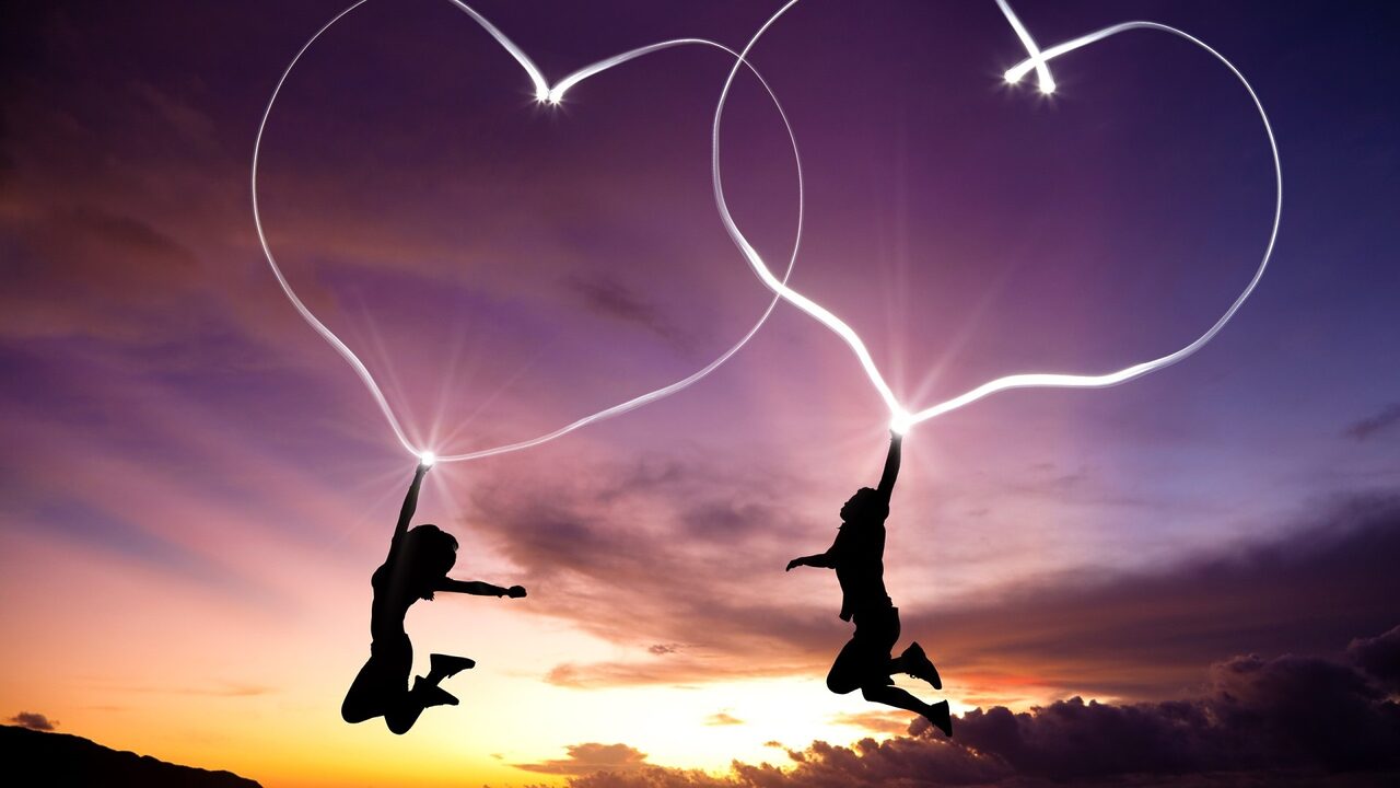 10 Tanda Cinta Yang Tidak Ketara Tetapi Lebih Bernilai Berbanding Ungkapan "I Love You"