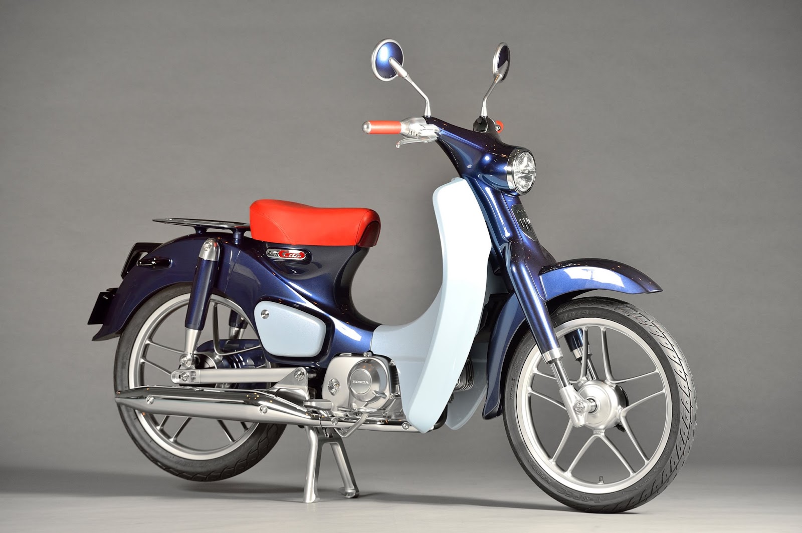 Honda C70 Yang Diberi Nafas Baru. Memang Mengancam