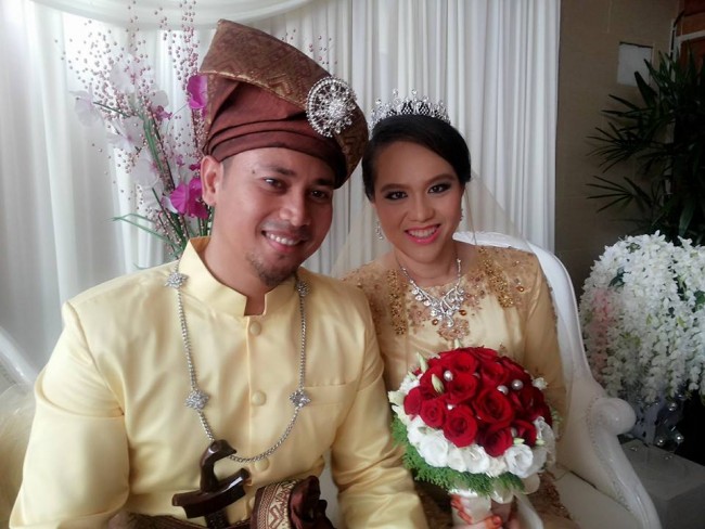 Berjaya Hilang 60kg Dalam 4 Bulan, Pasangan Ini Dirayu Mak Andam Jangan Kurus Lagi
