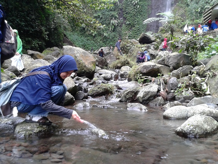 Kesilapan Mudah Saya Terhadap Isteri. Ini Teladan Untuk Suami Di Luar