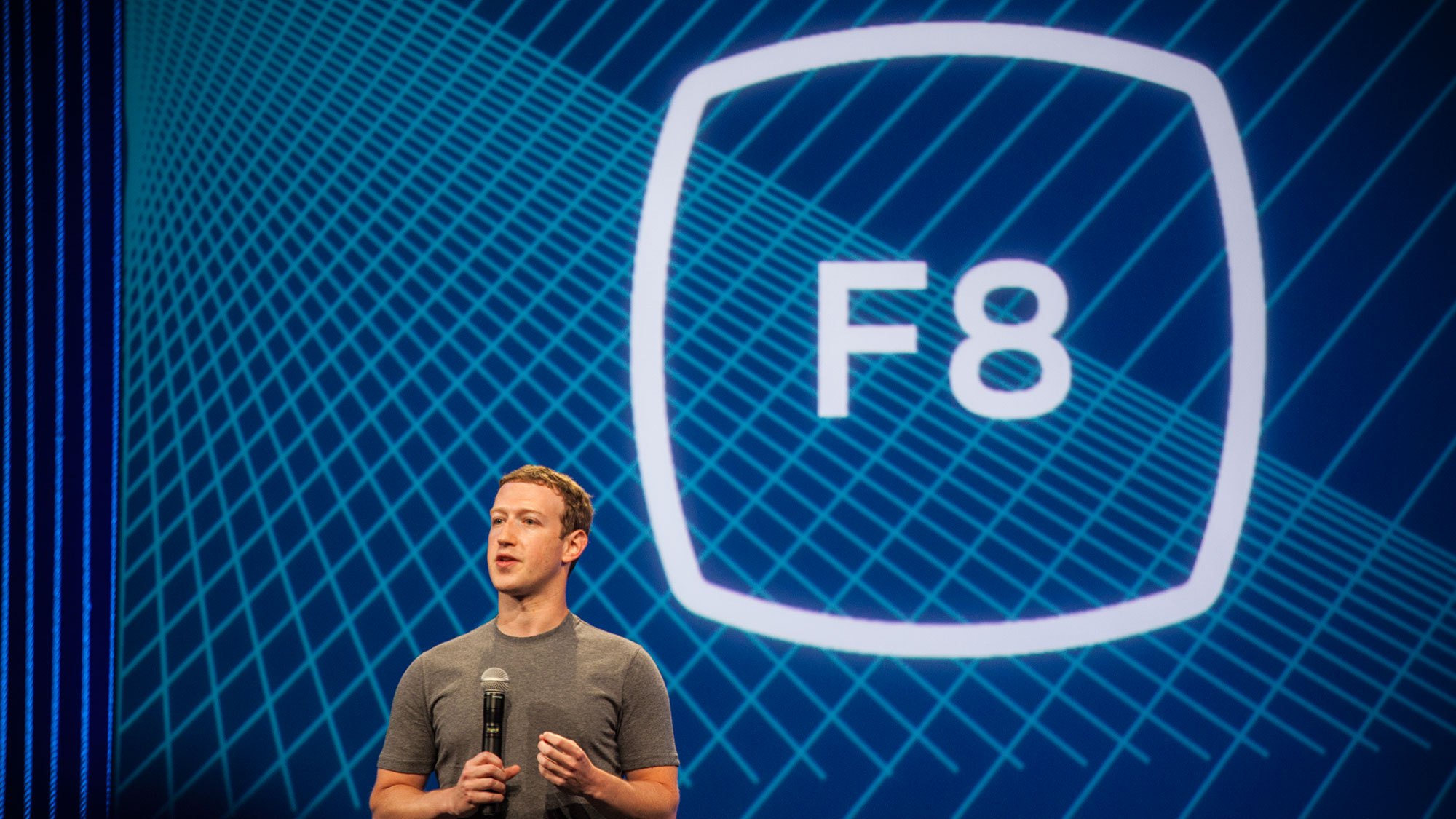 12 Gambar Karismatik Mark Zuckerberg Sekitar Acara Facebook F8