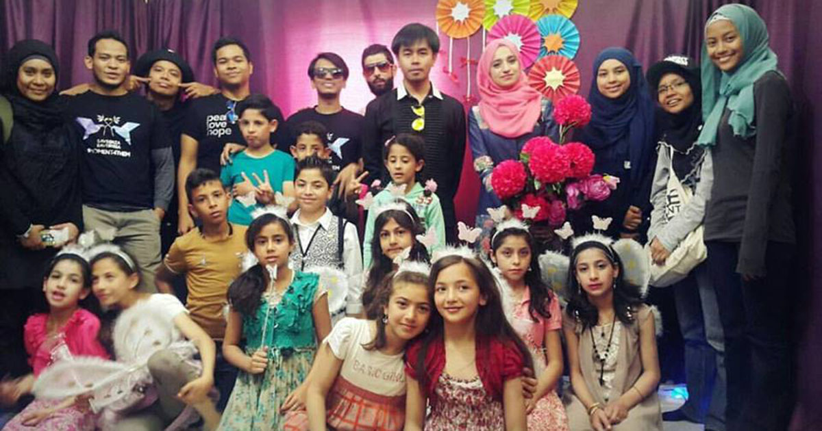 Di Sebalik Perjuangan Bantu Anak Syria, Berputik Cinta Pemuda Melayu Dan Gadis Arab