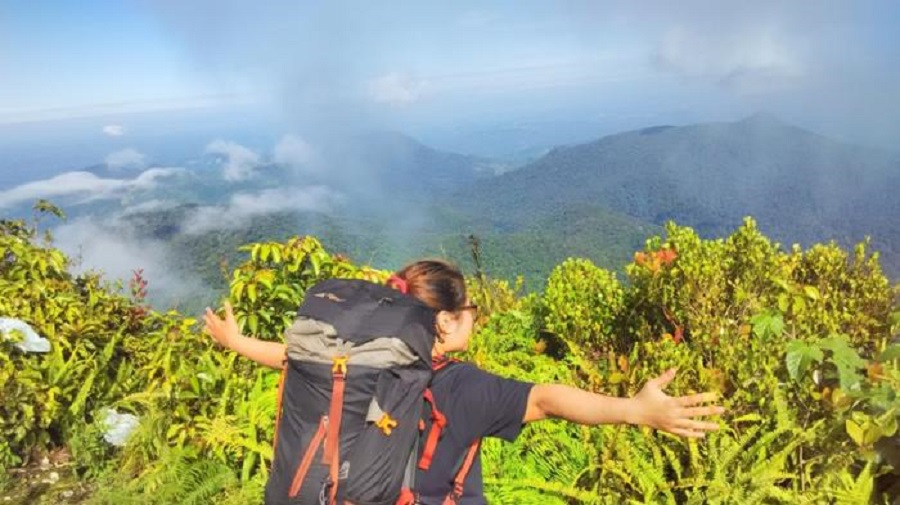 7 Punca Kenapa Backpack Anda Berat. Kaum Hawa Sila Ambil Perhatian