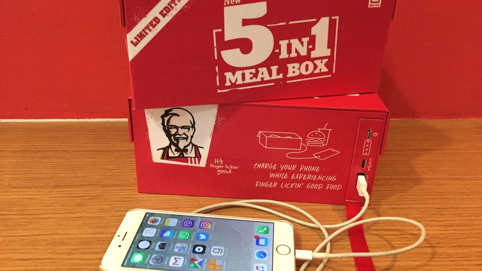 Nikmati KFC Dan Cas Telefon Anda Serentak Dengan KFC 'Watt A Box'
