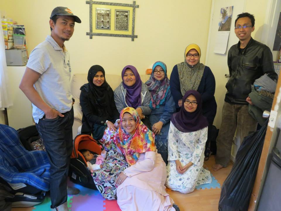 Penat Cuci Rumah Sewa Di Scotland, Tapi Luluh Hati Bila Tengok Rumah Sendiri Di Tanahair