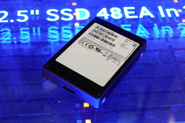 SSD 15TB Daripada Samsung Ini Mula Dijual Dengan Harga Mencecah RM40,000