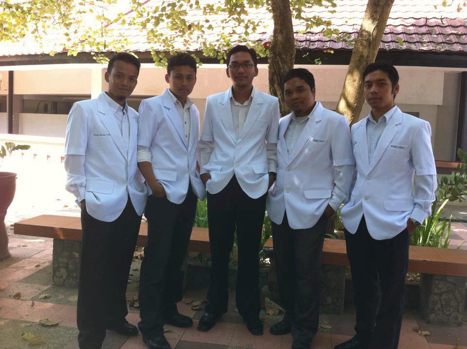 Pernah Sebilik Dengan Gay Di Asrama, Ini 4 Cara Bagaimana Untuk Tangani Mereka