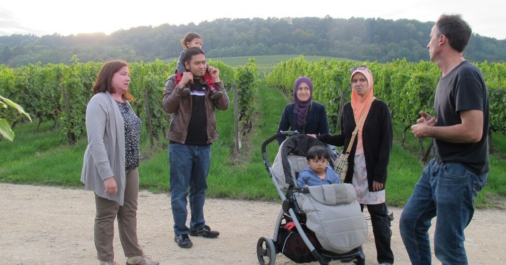 Bermalam Di Ladang Desa Bruley, Ini Pendedahan Awal Saya Terhadap Dunia Perancis