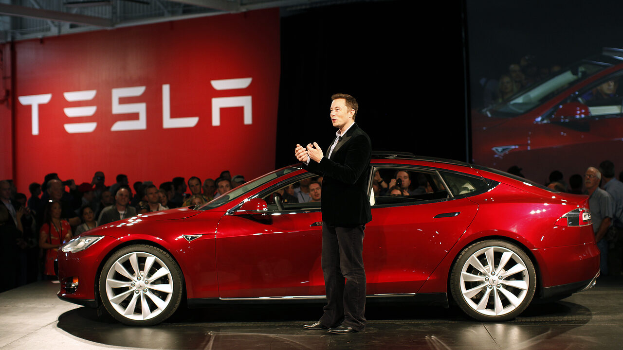 Berminat Untuk Menambah Pengeluaran Kereta, Tesla Bakal Mendapatkan Syarikat Automotif Jerman