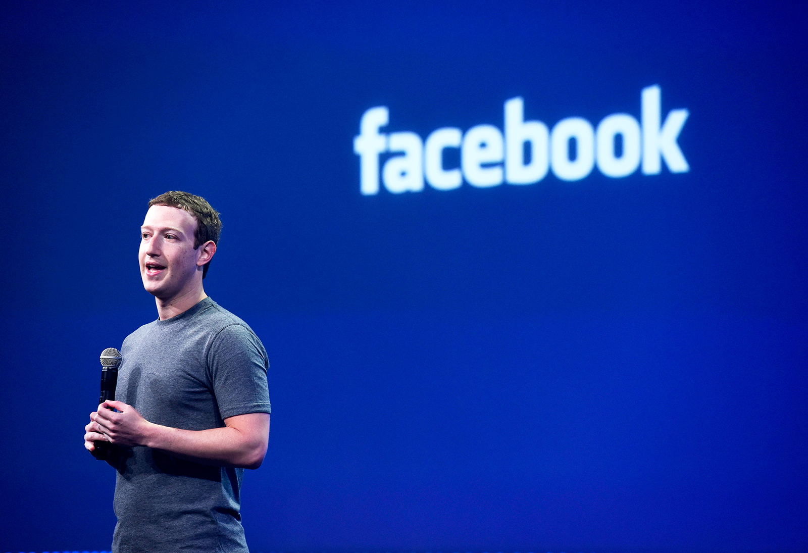 Facebook Terus Untung, Berjaya Mengaut Keutungan Mengatasi Media Tradisional