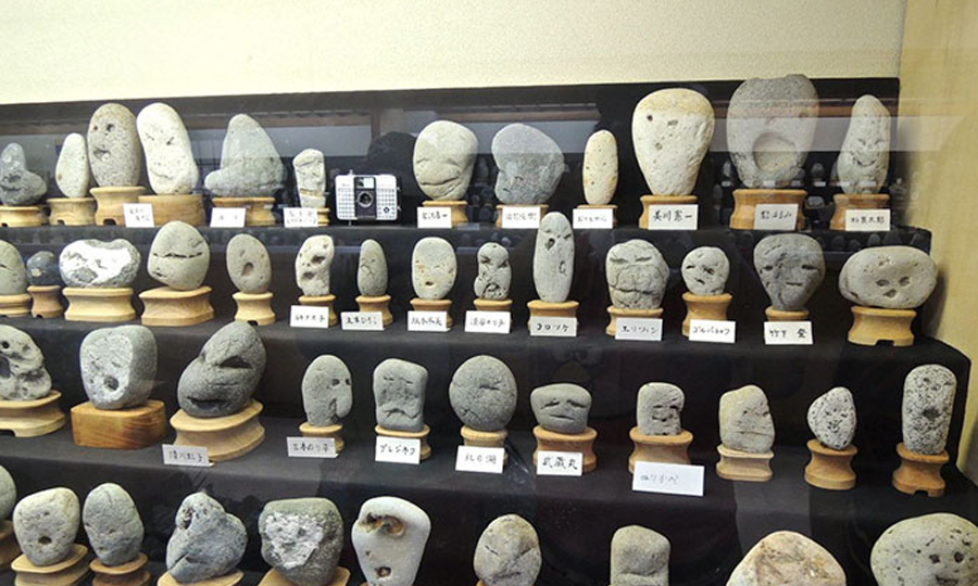Muzium Batu Berwajah Manusia Di Tokyo Ini Sungguh Pelik