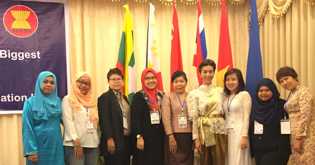 Delegasi Media Dari Negara ASEAN Dapat Perspektif Lain Tentang Islam Ketika Di Laos