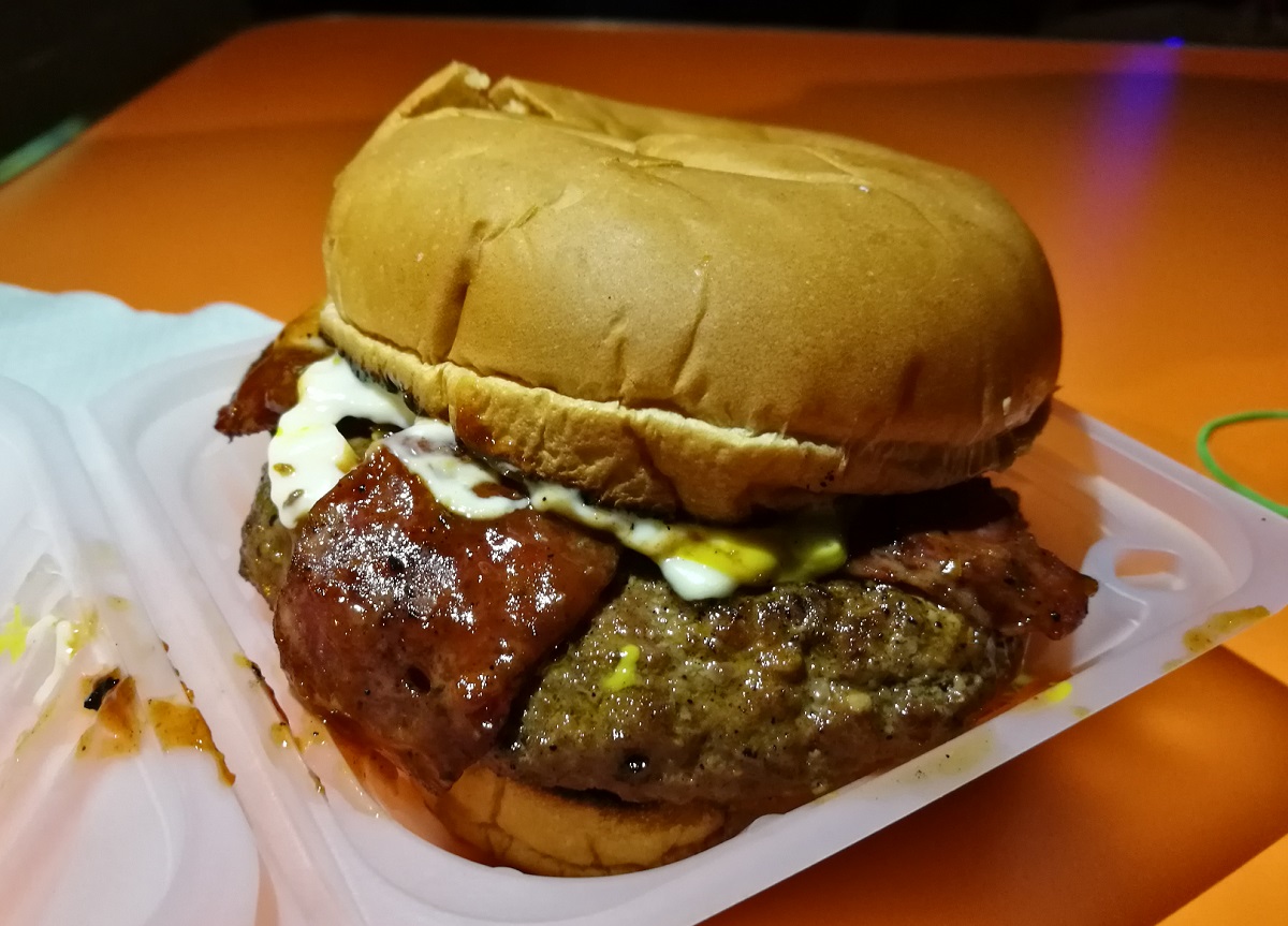 'American Made Burger' Di Mustafa Jones Burger Memang Awesome