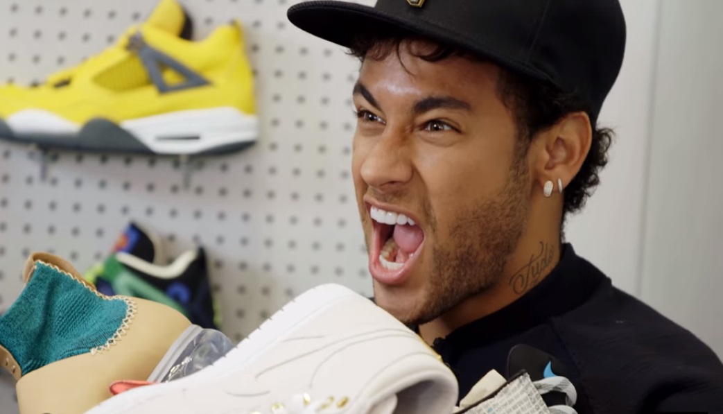 Lihat Neymar Jr Berbelanja Lebih RM77,000 Untuk Beli 'Sneakers' Nike