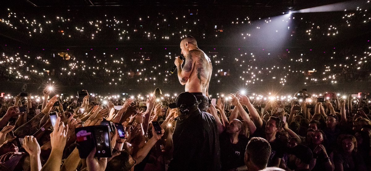 Chester Bennington, Perginya Seorang Vokalis Hebat Kerana 'Depresi'