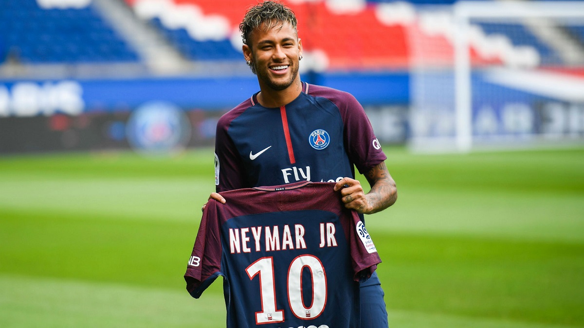 Jenama Sukan Mana Yang Menguasai Penajaan Jersi Bola Sepak Liga Eropah?