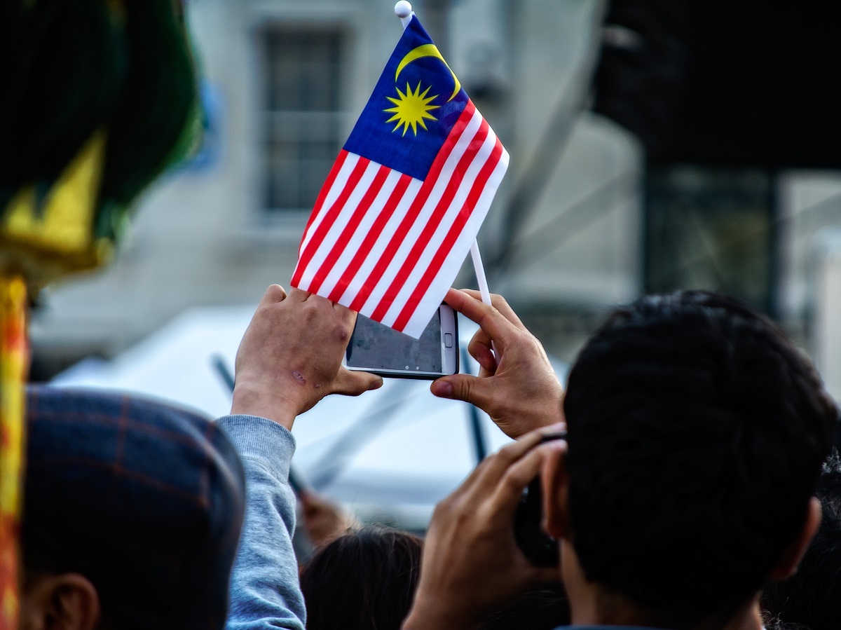 Seni Diplomasi Dan Kenapa Pentingnya Rakyat Menjaga Nama Negara Di Tempat Orang