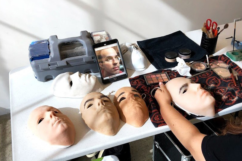 Tonton Bagaimana Hacker Memecahkan Sistem Sekuriti Face ID iPhone X