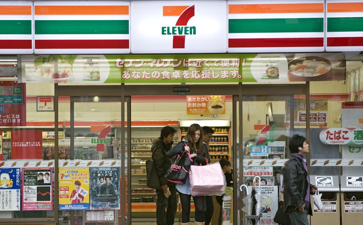 Lelaki Ini Terangkan Kenapa 7-Eleven Di Jepun Adalah Yang Terbaik Di Dunia