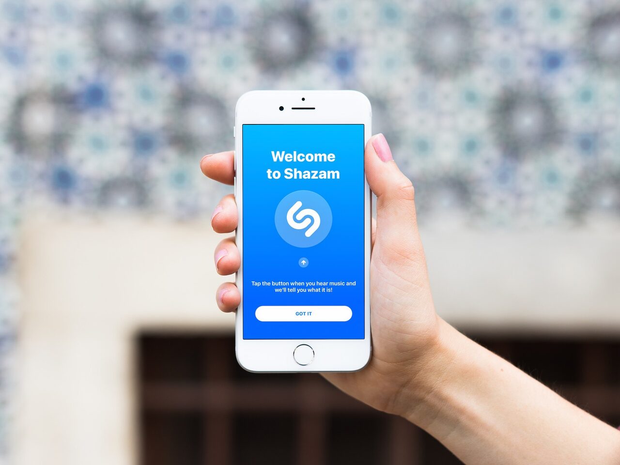 Apple Dilaporkan Berminat Untuk Dapatkan Shazam Dengan Harga RM1.63 Bilion