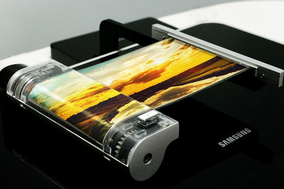 Samsung Bersedia Untuk Mengeluarkan Smartphone Dengan Skrin Boleh Lipat Tahun Ini