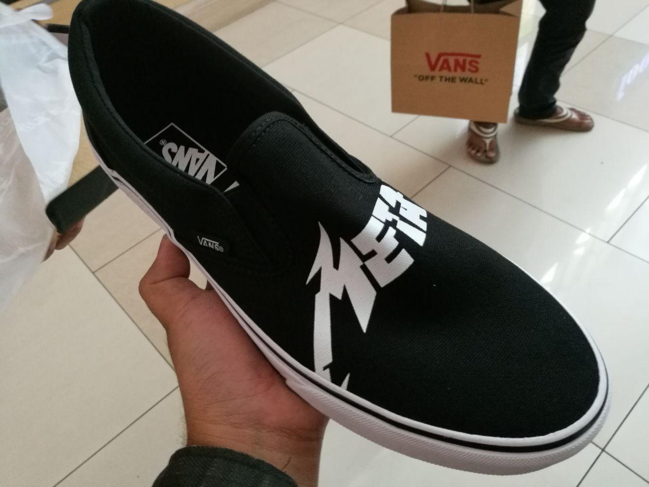 Vans x Metallica 'Sold Out' Dalam Masa 30 Minit