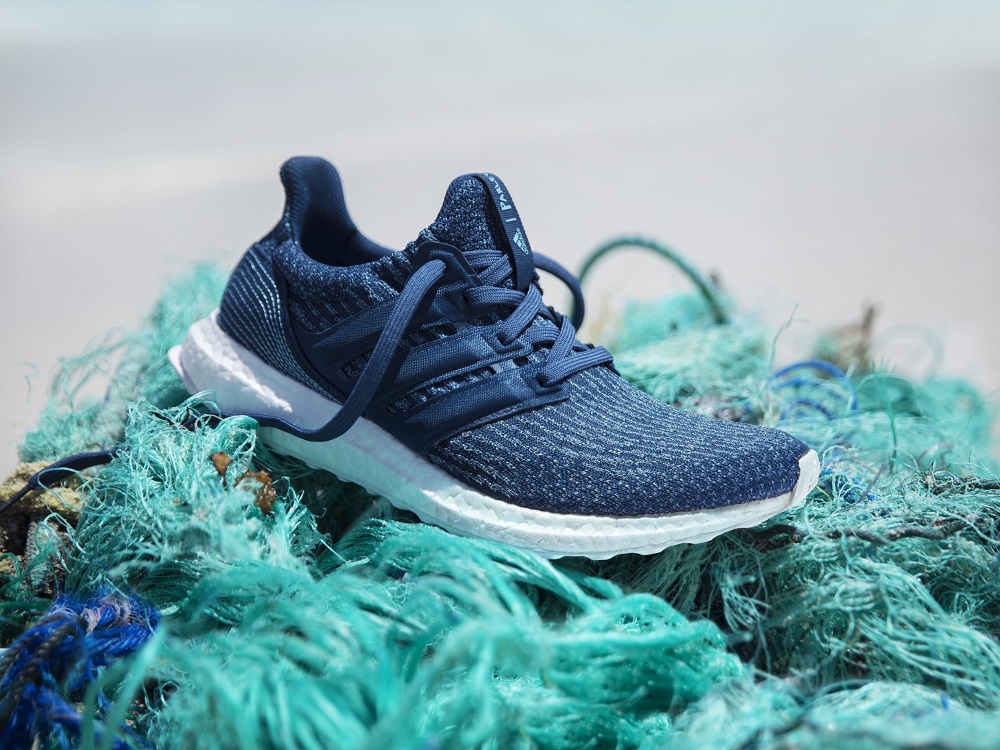 adidas Sudah Menjual 1 Juta Kasut Diperbuat Daripada Plastik Kitar Semula