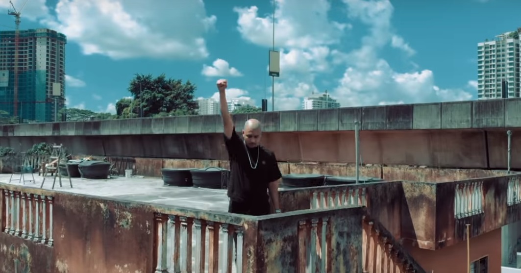 Tonton Video Muzik Rasmi 'Bangun' Oleh Aman RA