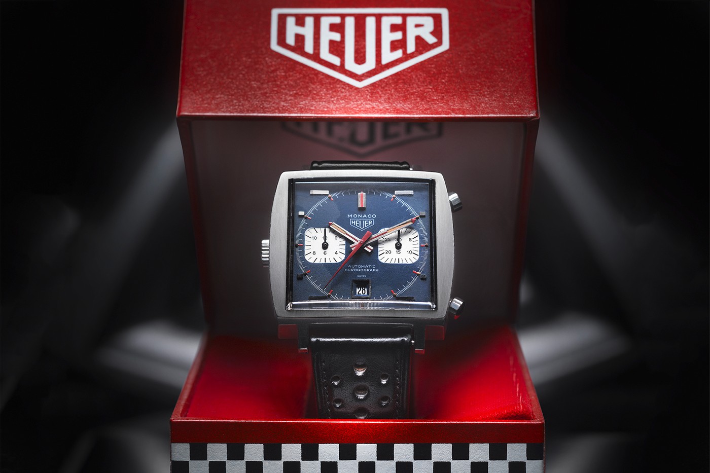 TAG Heuer Akan Melancarkan Model Edisi Terhad Sempena Ulang Tahun Ke-50