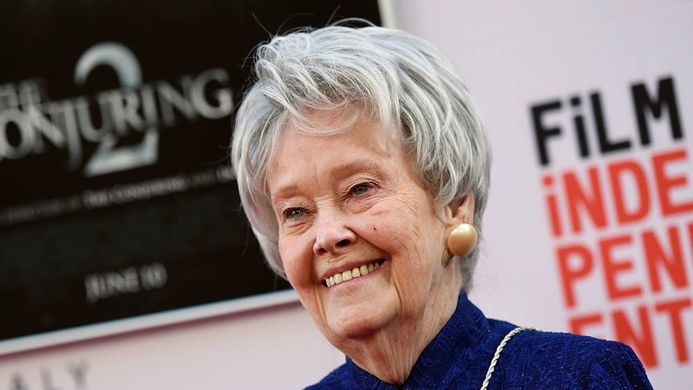 Lorraine Warren Meninggal Dunia Pada Usia 92 Tahun