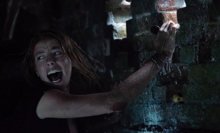Tonton Trailer Rasmi 'Crawl'