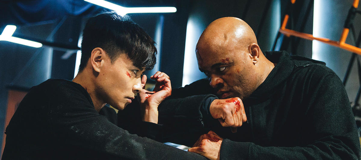 Tonton Trailer Rasmi 'Invincible Dragon'