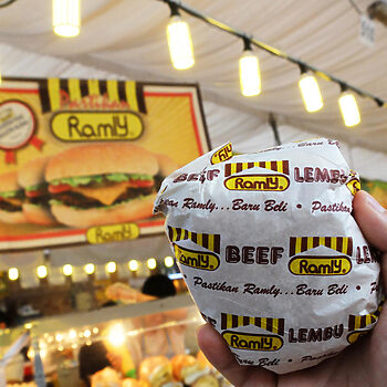'Ramly Burger' Pencetus Revolusi Burger Jalanan Di Malaysia