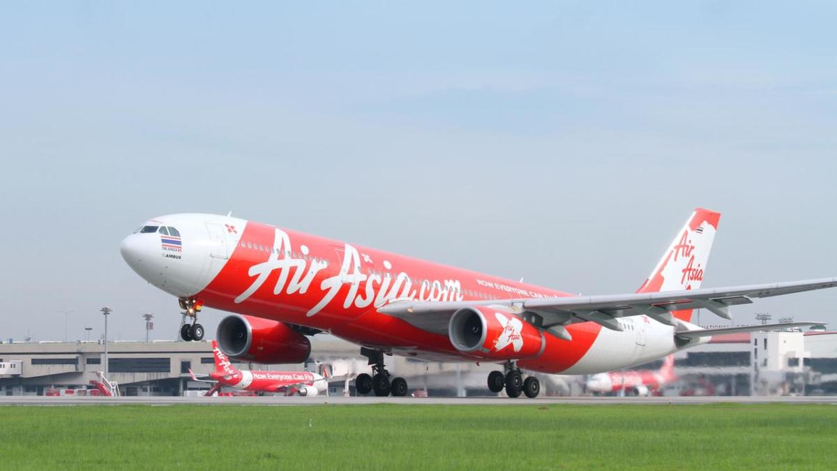 Raih Pelaburan Daripada Pemain Poker Hong Kong, Saham AirAsia Terus Melonjak 16.56%