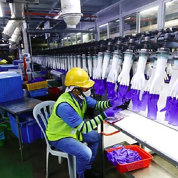 Top Glove Ambil Tempat Public Bank, Jadi Syarikat Kedua Dengan Saham Paling Berharga Di Bursa Malaysia
