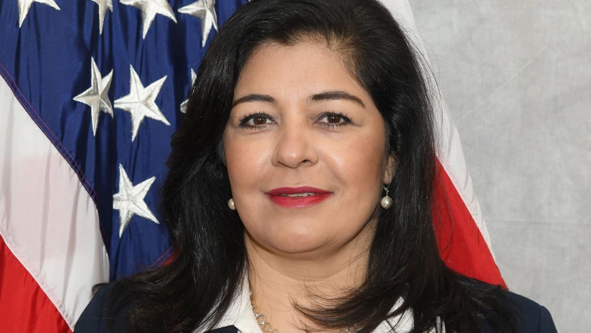 Dilahirkan Di Pakistan, Wanita Muslim Ini Bakal Menjadi Peguam Besar Wilayah Amerika Syarikat