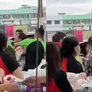 Dipercayai Mabuk, Lelaki Ini Dibelasah Pekerja Pasar Raya Kerana Tidak Memakai Pelitup Muka