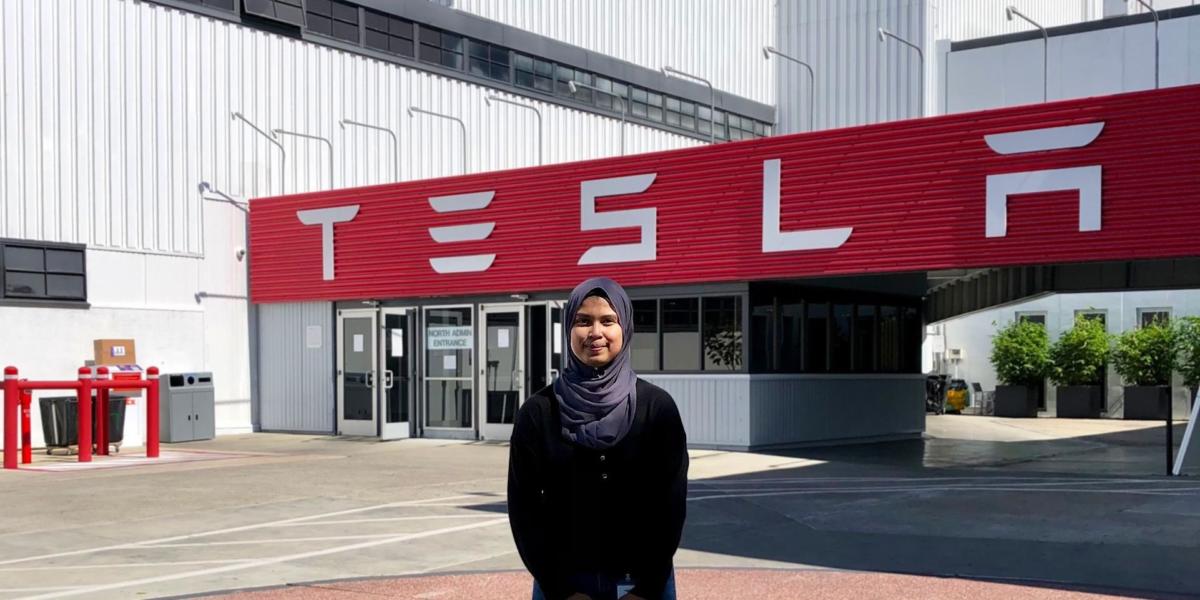Fakhirah Khairuddin, Bekas Pelajar MRSM Ulul Albab Yang Kini Bergelar Tenaga Pengajar Di Tesla