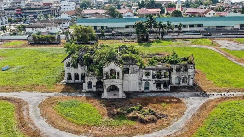'Patutnya Khazanah Sejarah Dipulihara'- Netizen Tidak Setuju Istana Raja Muda Perak Dijual