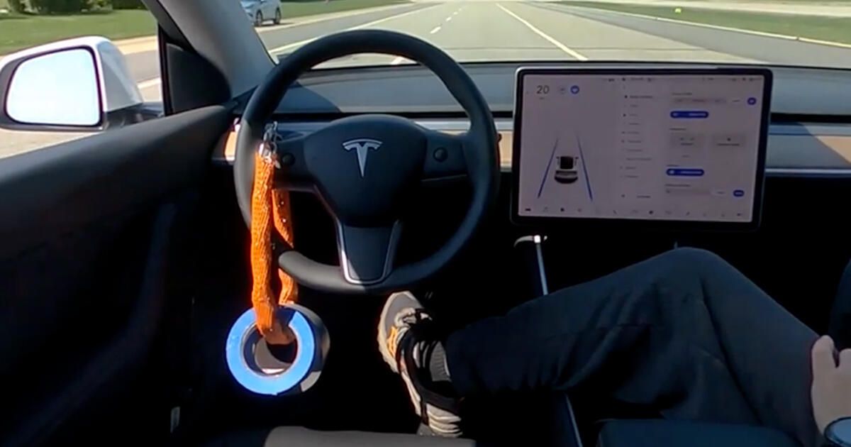 Kajian Mendapati Fungsi 'Auto-Pilot' Buat Pemandu Tesla Kurang Fokus Ketika Memandu