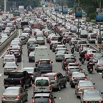 Isu Kesesakan Lalu Lintas, JPJ Umum Waktu Terhad Kenderaan Berat Masuk KL Ketika 'Peak Hour'