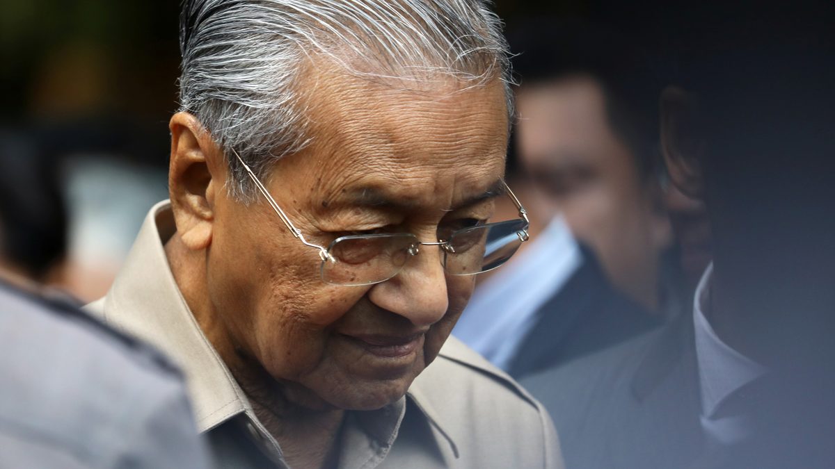 PRU15: Tun M Sedih Pejuang Kalah Teruk, Mahu Fokus Tulis Buku Sejarah