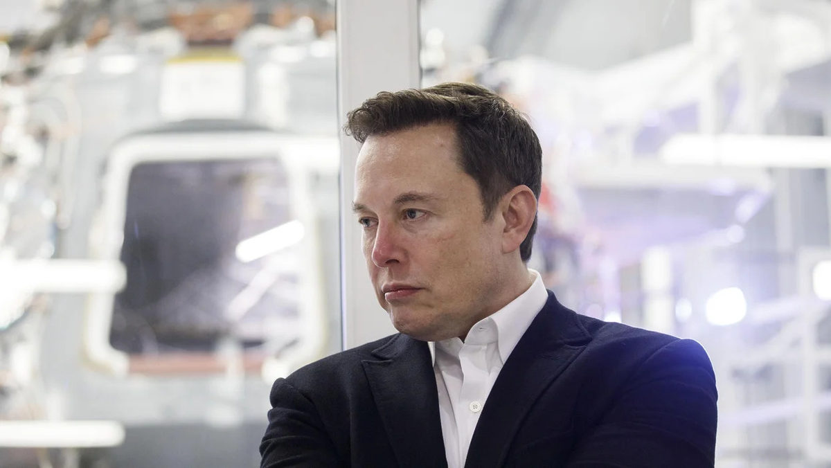 Tanggung Rugi RM19 Juta Sehari, Elon Musk Pecat 3,700 Pekerja Twitter Tanpa Notis