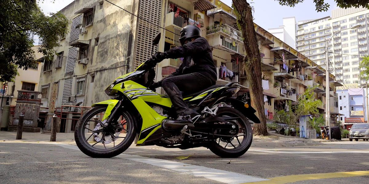 Gaya 'Sporty' Dan Tunggangan Berprestasi, HONDA RS-X Lengkapi Kehidupan Anda