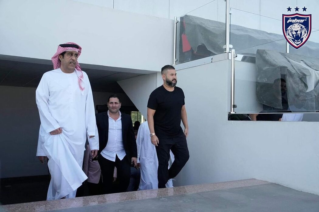 TMJ: 'Kamu Tak Suka Saya Menang? Saya Tak Boleh Tolong' 2 Tunku Mahkota Ismail